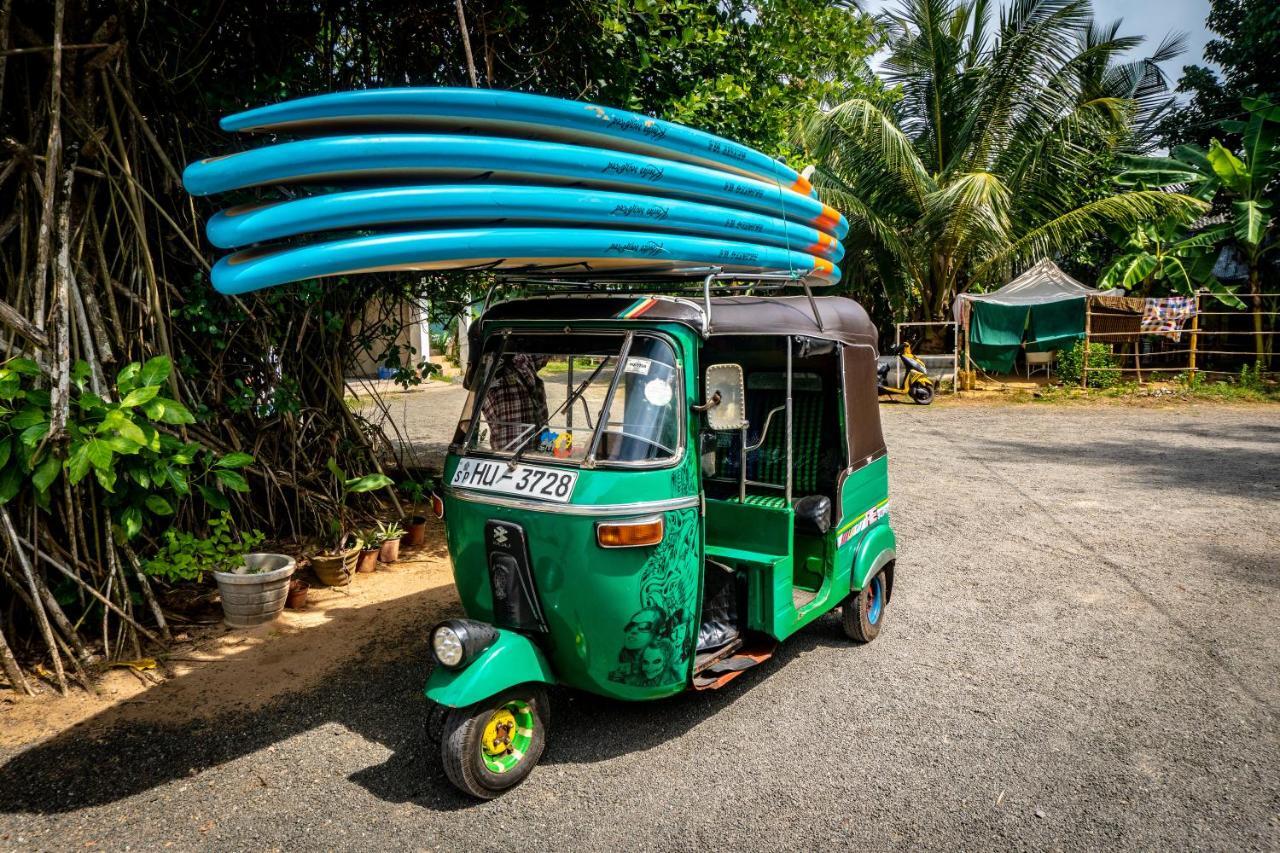 Circus Lagoon Hideaway Bed & Breakfast Dodanduwa Luaran gambar