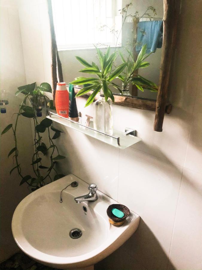 Circus Lagoon Hideaway Bed & Breakfast Dodanduwa Luaran gambar